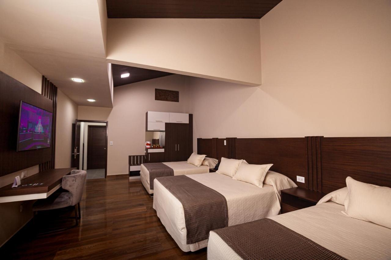 Hotel Sirari By Regina Santa Cruz de La Sierra Buitenkant foto