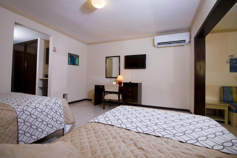 Hotel Sirari By Regina Santa Cruz de La Sierra Buitenkant foto
